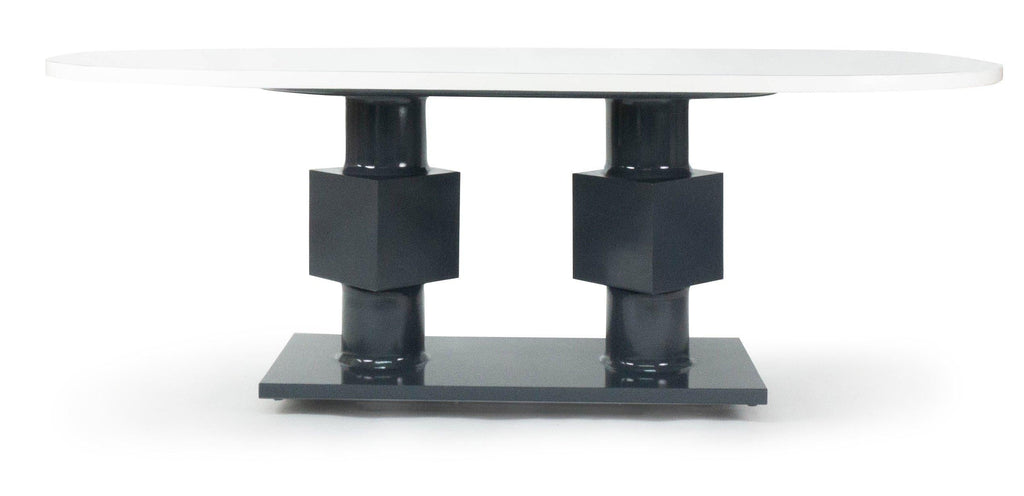 https://a.1stdibscdn.com/oval-dining-table-with-double-pedestal-base-for-sale-picture-4/f_21233/f_118796511539718712922/roundsquares_front_org_master.jpg