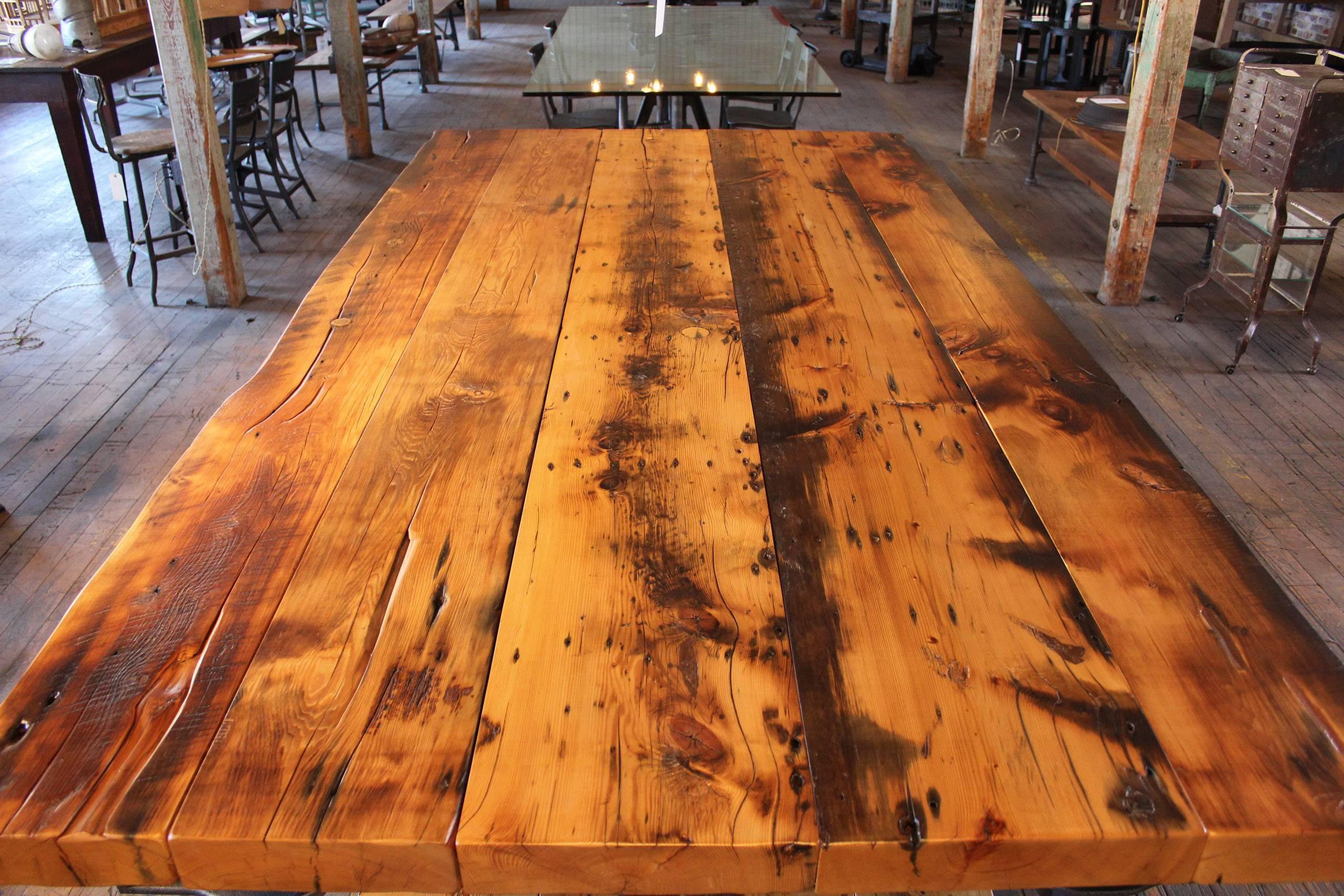 https://a.1stdibscdn.com/archivesE/upload/f_8299/f_69366031489782583749/rustic_conference_wine_tasting_table_kitchen_island_vintage_industrial_7_master.jpg