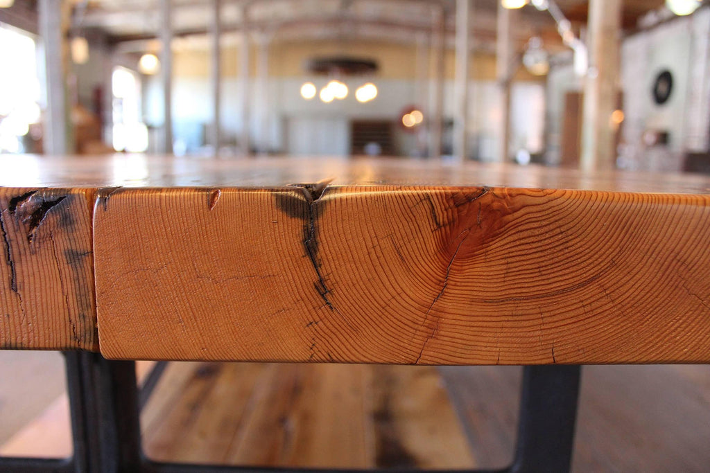https://a.1stdibscdn.com/archivesE/upload/f_8299/f_69366031489782584647/rustic_conference_wine_tasting_table_kitchen_island_vintage_industrial_9_master.jpg