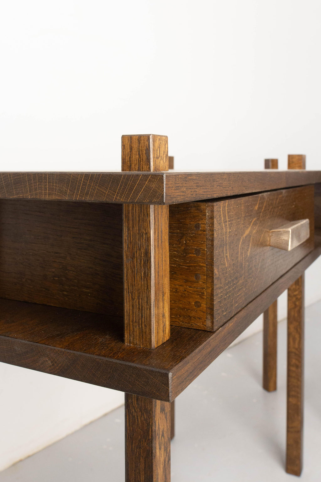 https://a.1stdibscdn.com/french-pair-of-nightstands-side-cabinets-bedside-tables-chalet-style-2024-for-sale-picture-8/f_44762/f_399691421717158848797/sans_titre_7_sur_12__master.jpg