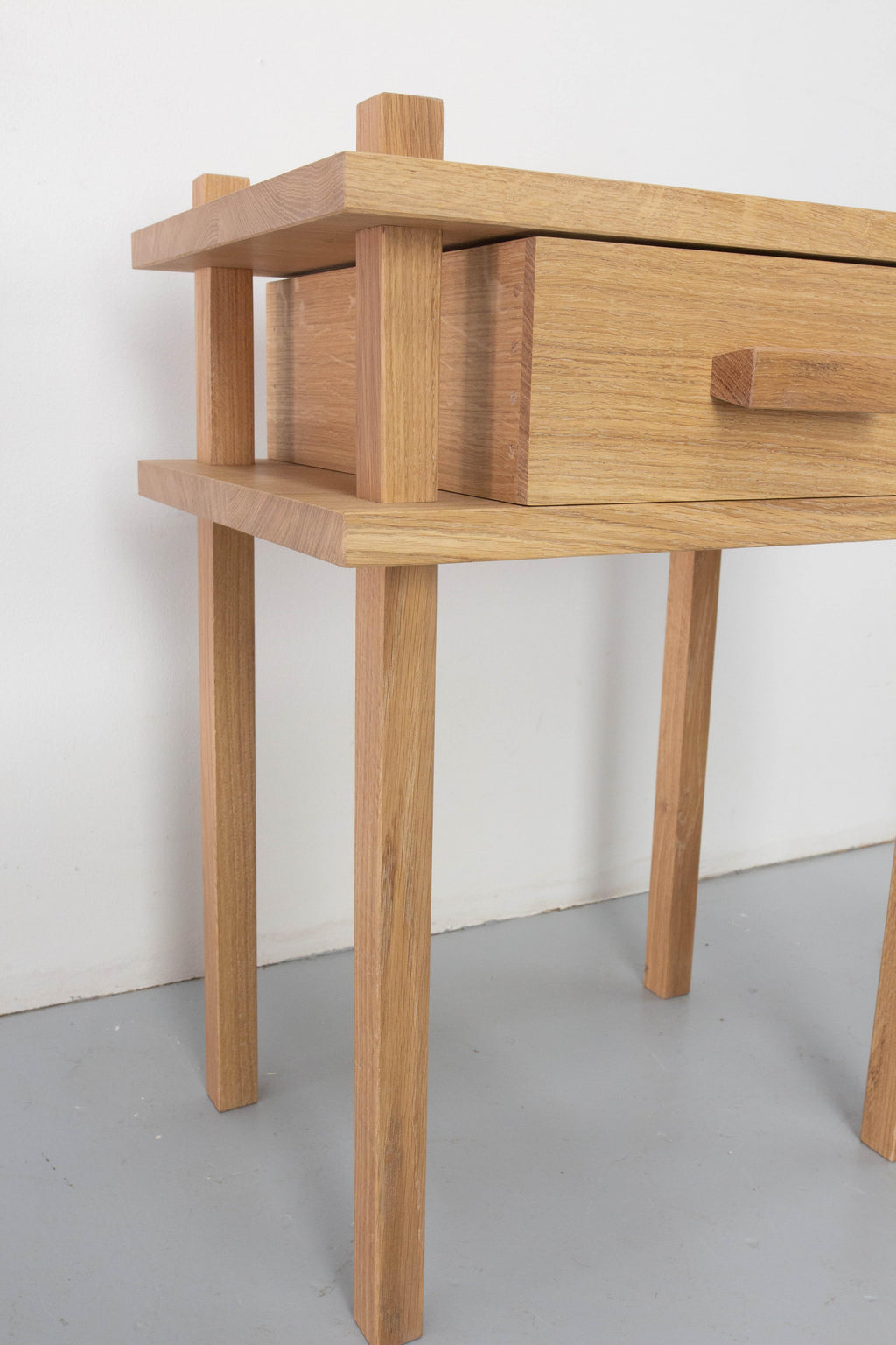 https://a.1stdibscdn.com/french-pair-of-nightstands-side-cabinets-bedside-depth-18-in-for-sale-picture-8/f_44762/f_449332821746738555911/sans_titre_8_sur_14__master.jpg