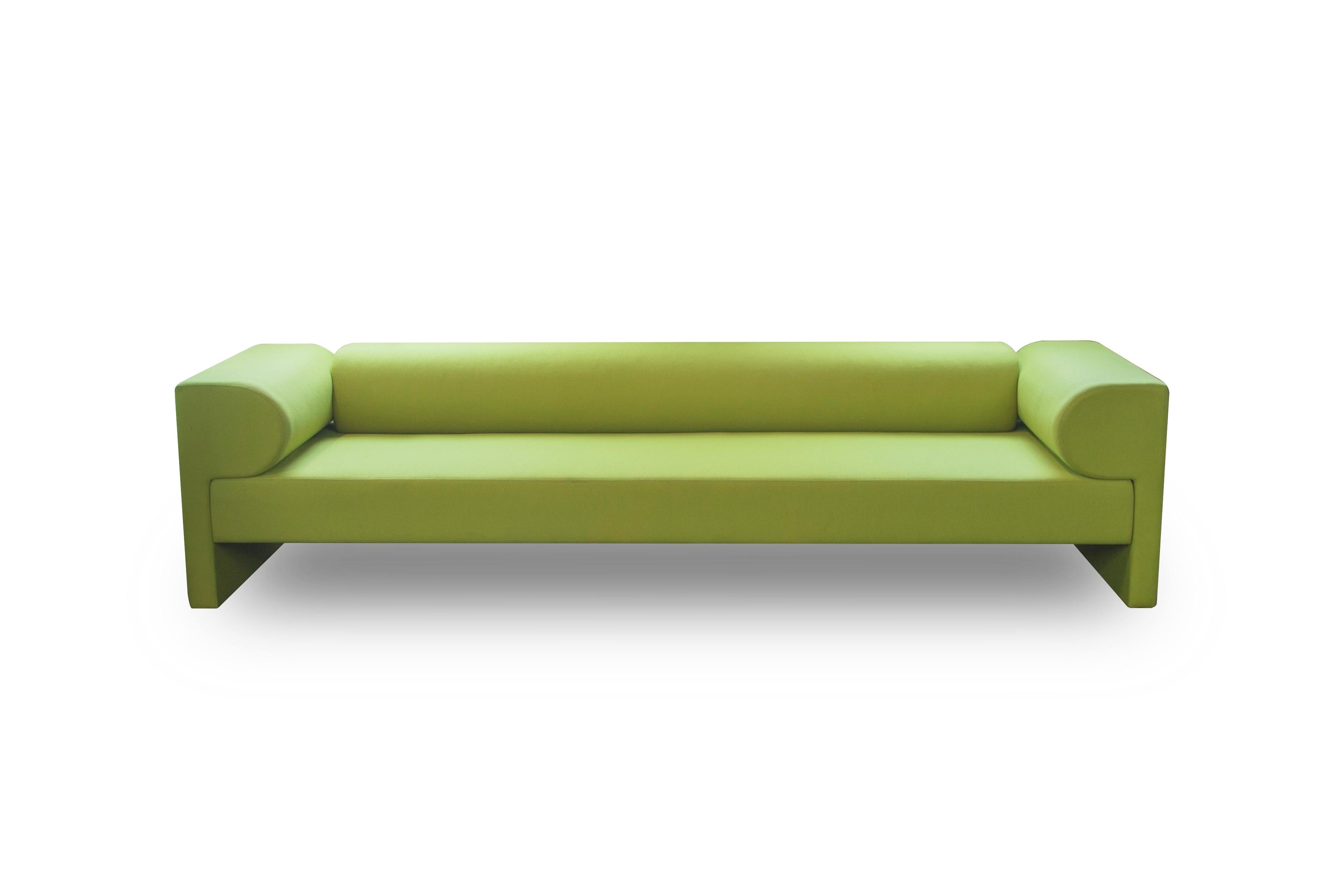 https://a.1stdibscdn.com/yellow-say-sofa-by-gentner-design-for-sale-picture-5/f_12192/f_319904121672409766130/saysofa_front_master.jpg