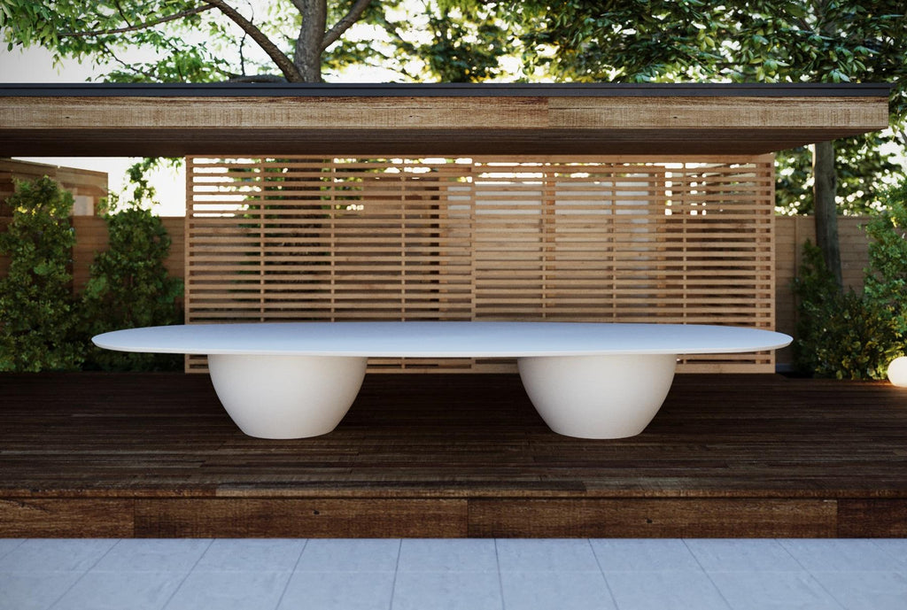 https://a.1stdibscdn.com/12-seater-outdoor-dining-table-lacquered-in-matte-beige-for-sale-picture-6/f_27693/f_384759621708318734310/scene3_view1_copy_master.jpg