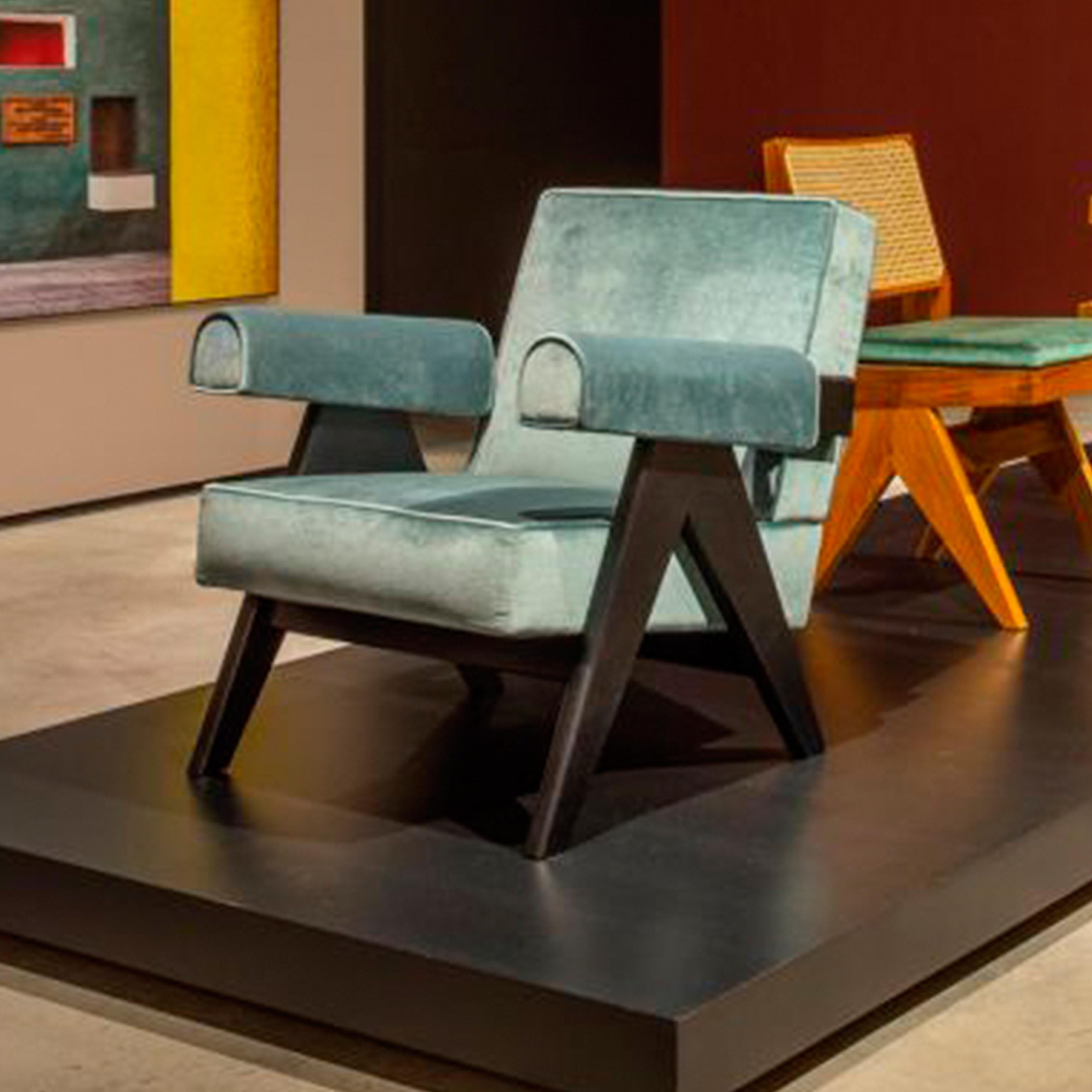 https://a.1stdibscdn.com/pierre-jeanneret-053-capitol-complex-armchair-by-cassina-for-sale-picture-3/f_14272/f_327403121676285032128/sd_master.jpg