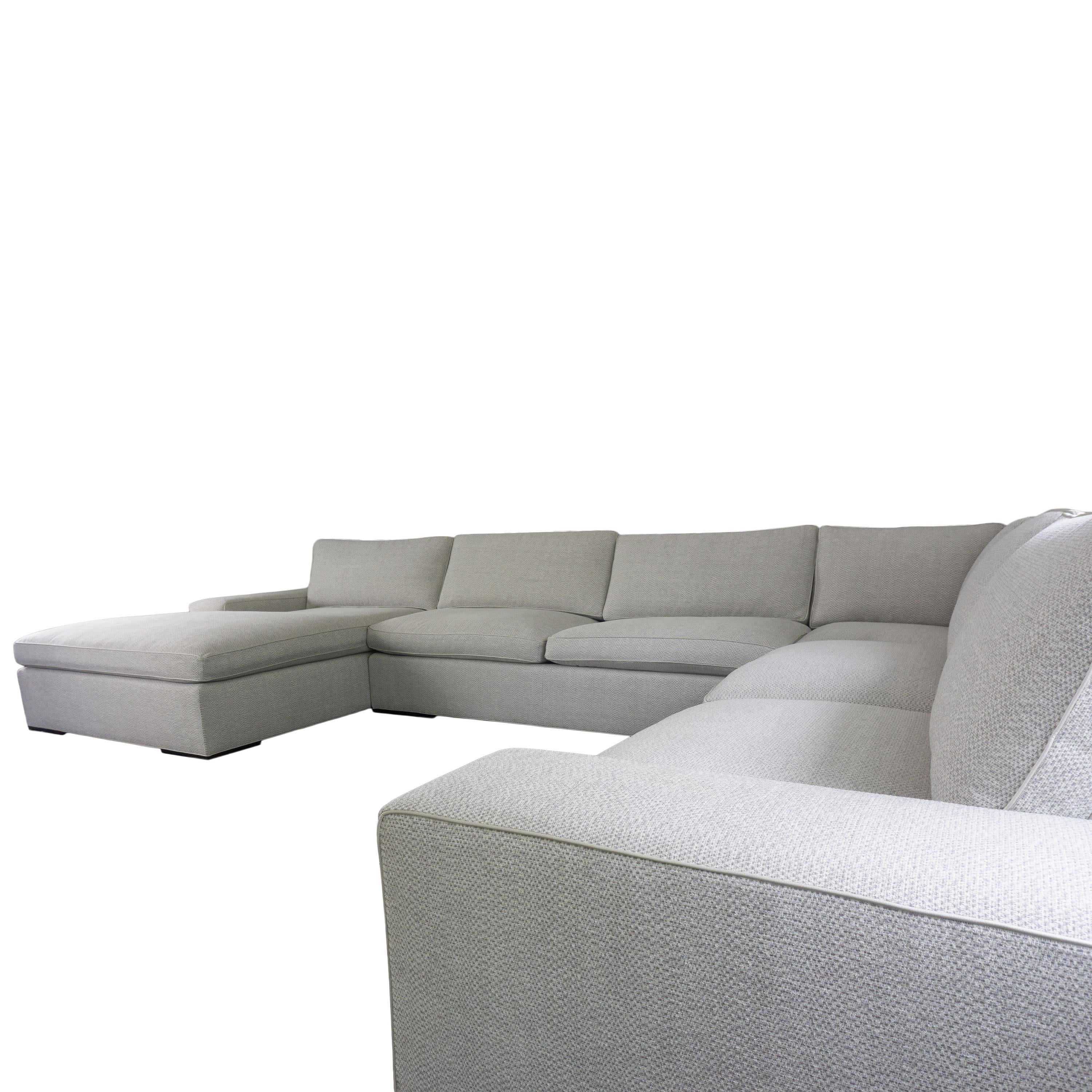 https://a.1stdibscdn.com/modern-square-arm-sectional-sofa-with-chaise-for-sale-picture-4/f_21233/1568839027592/sectional_9106_master.jpg