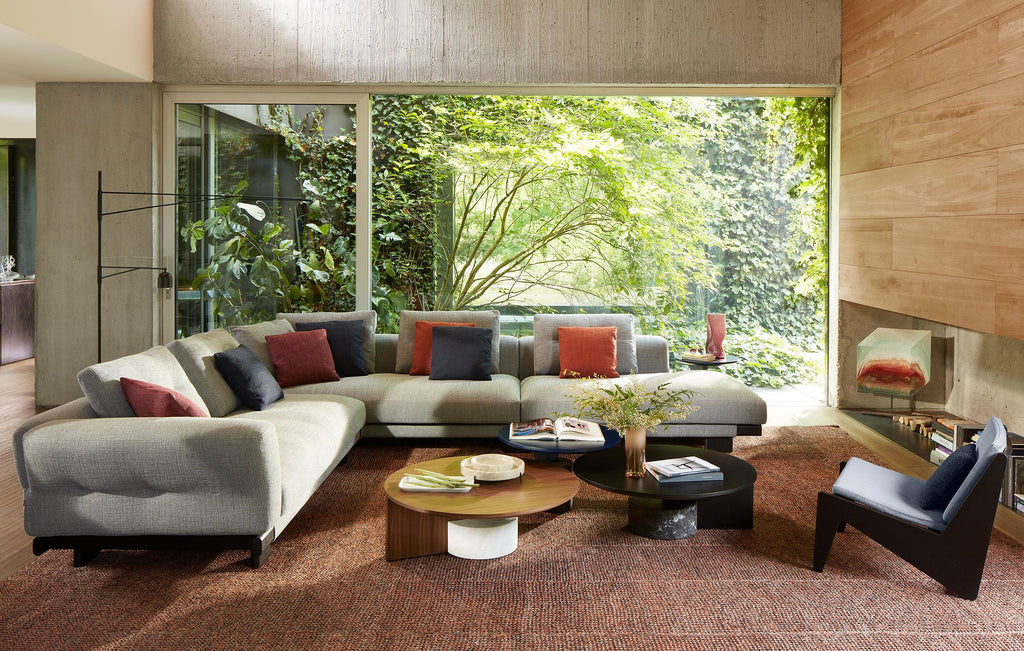 https://a.1stdibscdn.com/set-of-two-sengu-low-tables-by-patricia-urquiola-for-cassina-for-sale-picture-17/f_14272/f_383647121707667297101/sengu_ambient_2_fam_g_arcit18_master.jpg
