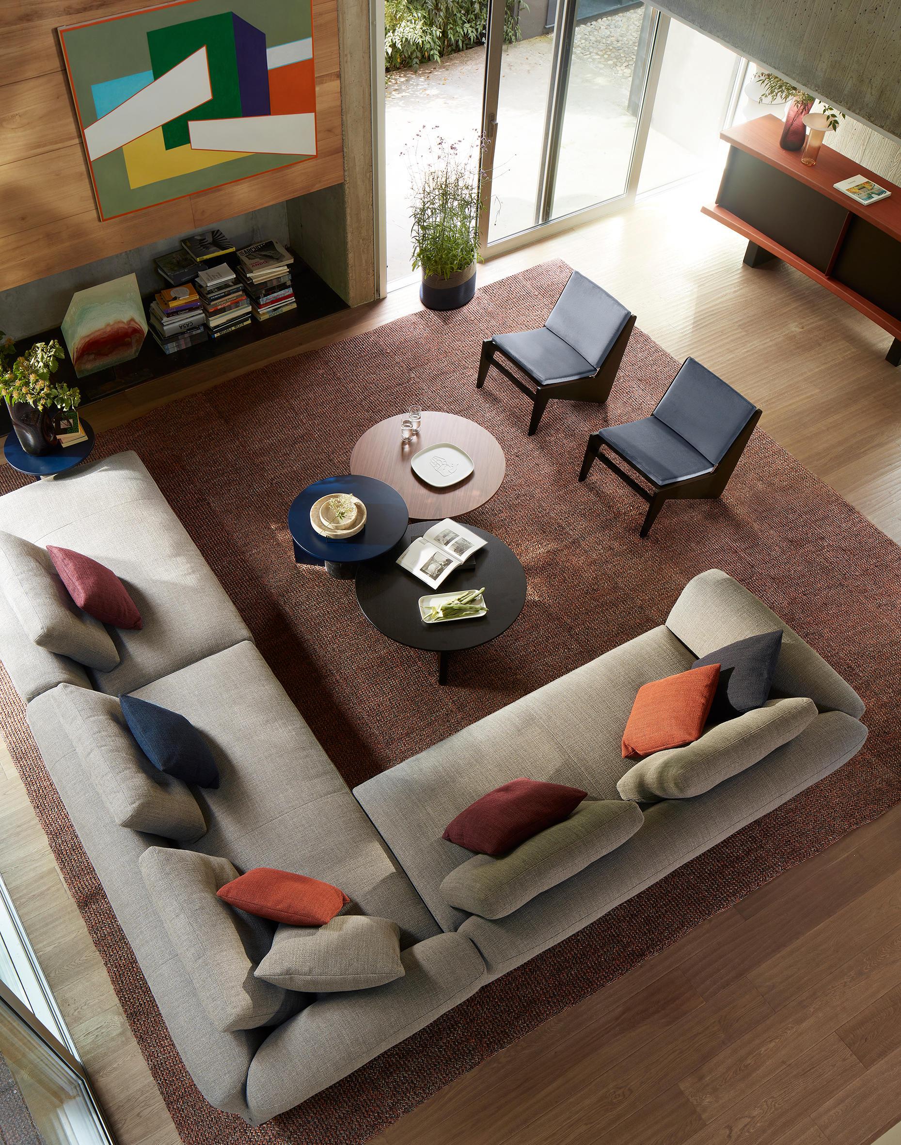 https://a.1stdibscdn.com/set-of-two-sengu-low-tables-by-patricia-urquiola-for-cassina-for-sale-picture-13/f_14272/f_383647121707667294653/sengu_ambient_7_fam_g_arcit18_master.jpg