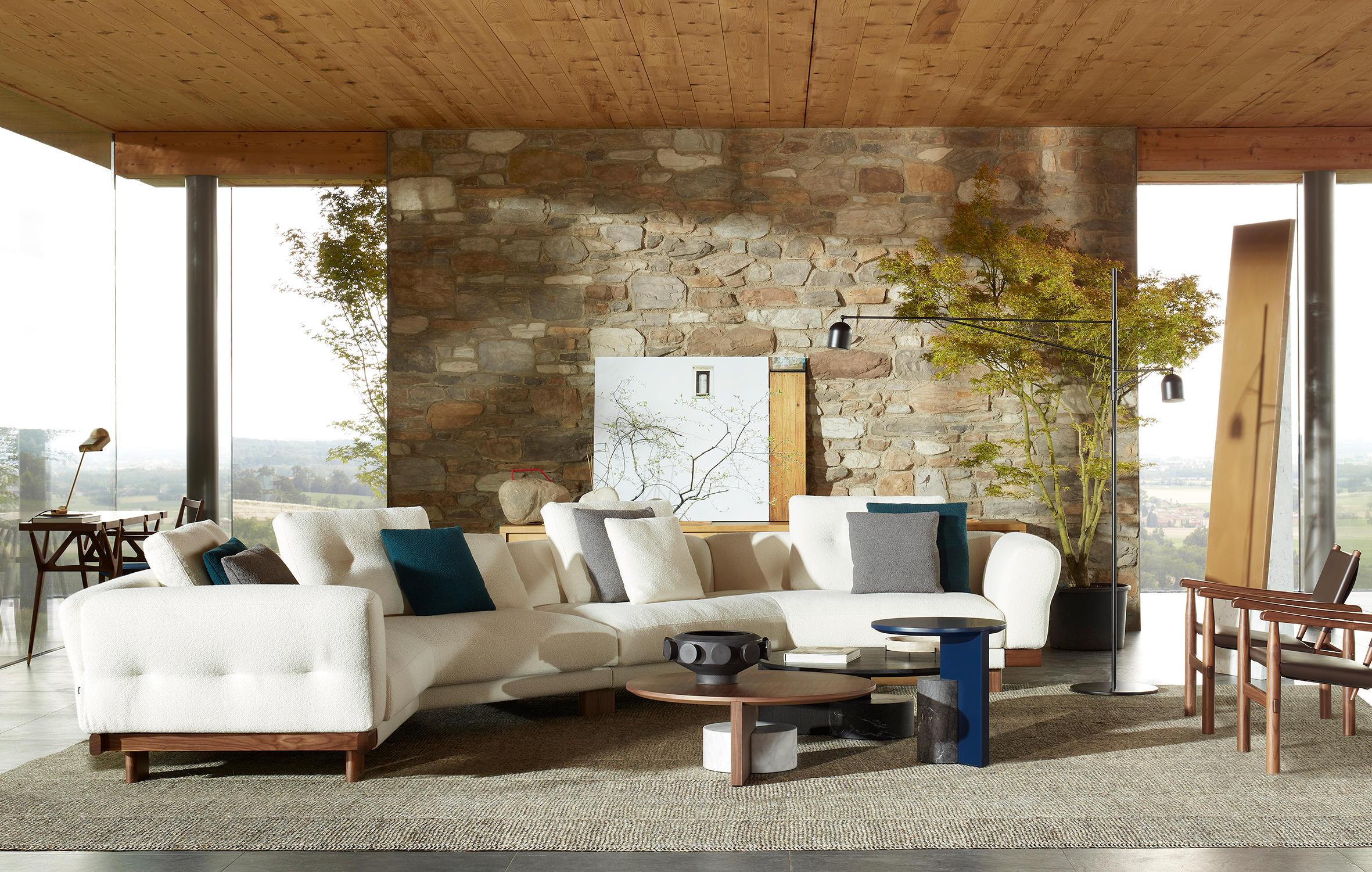 https://a.1stdibscdn.com/set-of-two-sengu-low-tables-by-patricia-urquiola-for-cassina-for-sale-picture-12/f_14272/f_383647121707667294072/sengu_ambient_8_fam_g_arcit18_master.jpg
