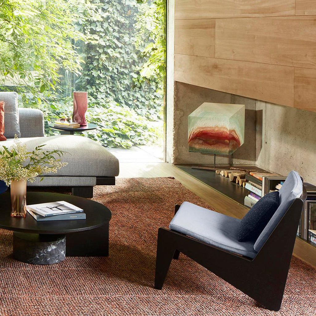 https://a.1stdibscdn.com/pierre-jeanneret-kangaroo-low-armchair-wood-and-cane-with-cushions-by-cassina-for-sale-picture-2/f_14272/f_312324921667993077655/sengu_sofa_sengu_tav_kangaroo_2_master.jpg