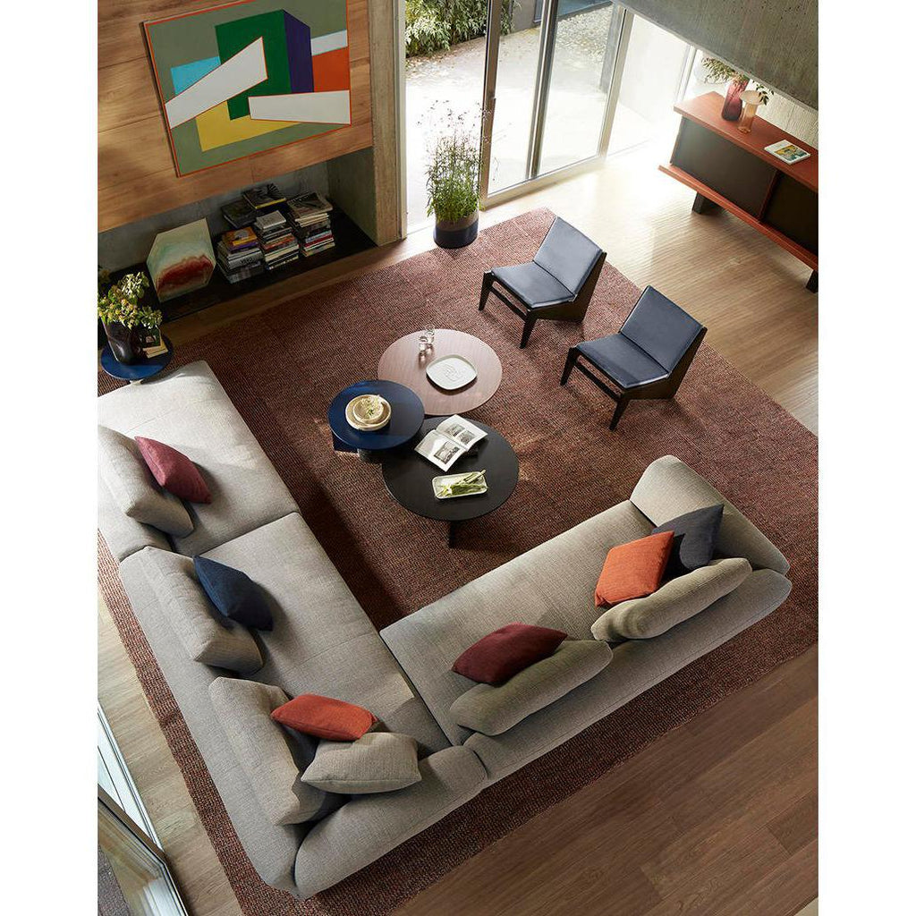 https://a.1stdibscdn.com/pierre-jeanneret-kangaroo-low-armchair-wood-and-cane-with-cushions-by-cassina-for-sale-picture-4/f_14272/f_312324921667993079113/sengu_sofa_sengu_tav_kangaroo_master.jpg