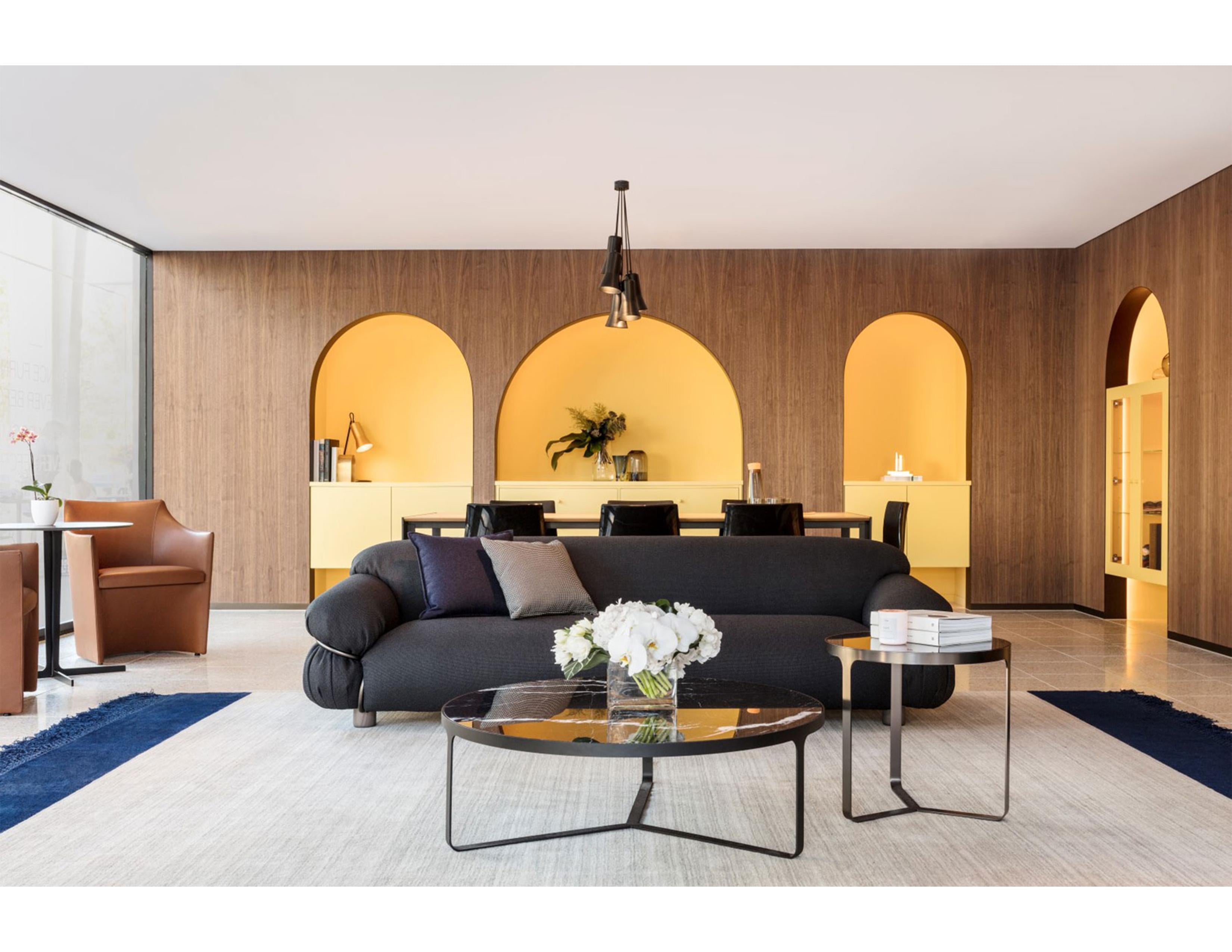 https://a.1stdibscdn.com/tacchini-sesann-armchair-designed-by-gianfranco-frattini-for-sale-picture-15/f_44652/f_216209821606765387802/sesann_black_master.jpg