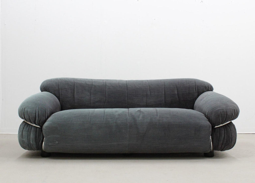 https://a.1stdibscdn.com/tacchini-sesann-armchair-designed-by-gianfranco-frattini-for-sale-picture-12/f_44652/f_216209821606765382363/sesann_sofa_by_gianfranco_frattini_for_cassina_1970s_master.jpg