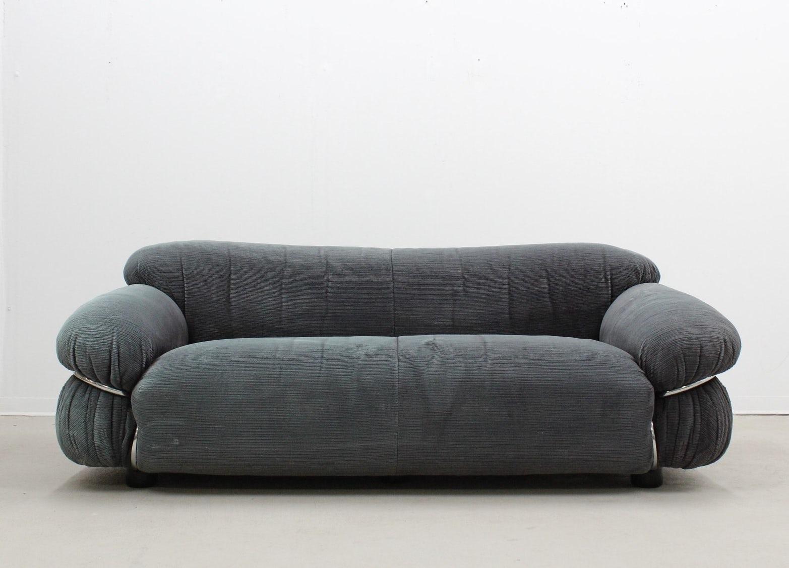 https://a.1stdibscdn.com/tacchini-sesann-armchair-designed-by-gianfranco-frattini-for-sale-picture-12/f_44652/f_216209821606765382363/sesann_sofa_by_gianfranco_frattini_for_cassina_1970s_master.jpg
