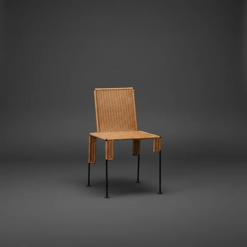 https://a.1stdibscdn.com/shaped-oddity-rectangle-chair-sculptural-wicker-seating-for-sale-picture-3/f_73332/f_492572621773713622926/shaped_oddity_rectangle_chair_angle_view_studio_png_master.jpg
