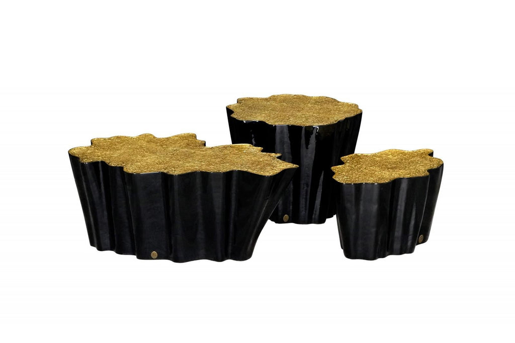 https://a.1stdibscdn.com/custom-made-free-form-coffee-table-set-of-3-in-silver-leaf-finish-for-sale-picture-5/f_27693/f_412665021724963840984/side_coffee_tables_exclusive_luxurious_sculptural_tree_trunk_black_gold_leaf_textured_gaia_set_karpa_1_2834_1600_1400_100_master.jpg