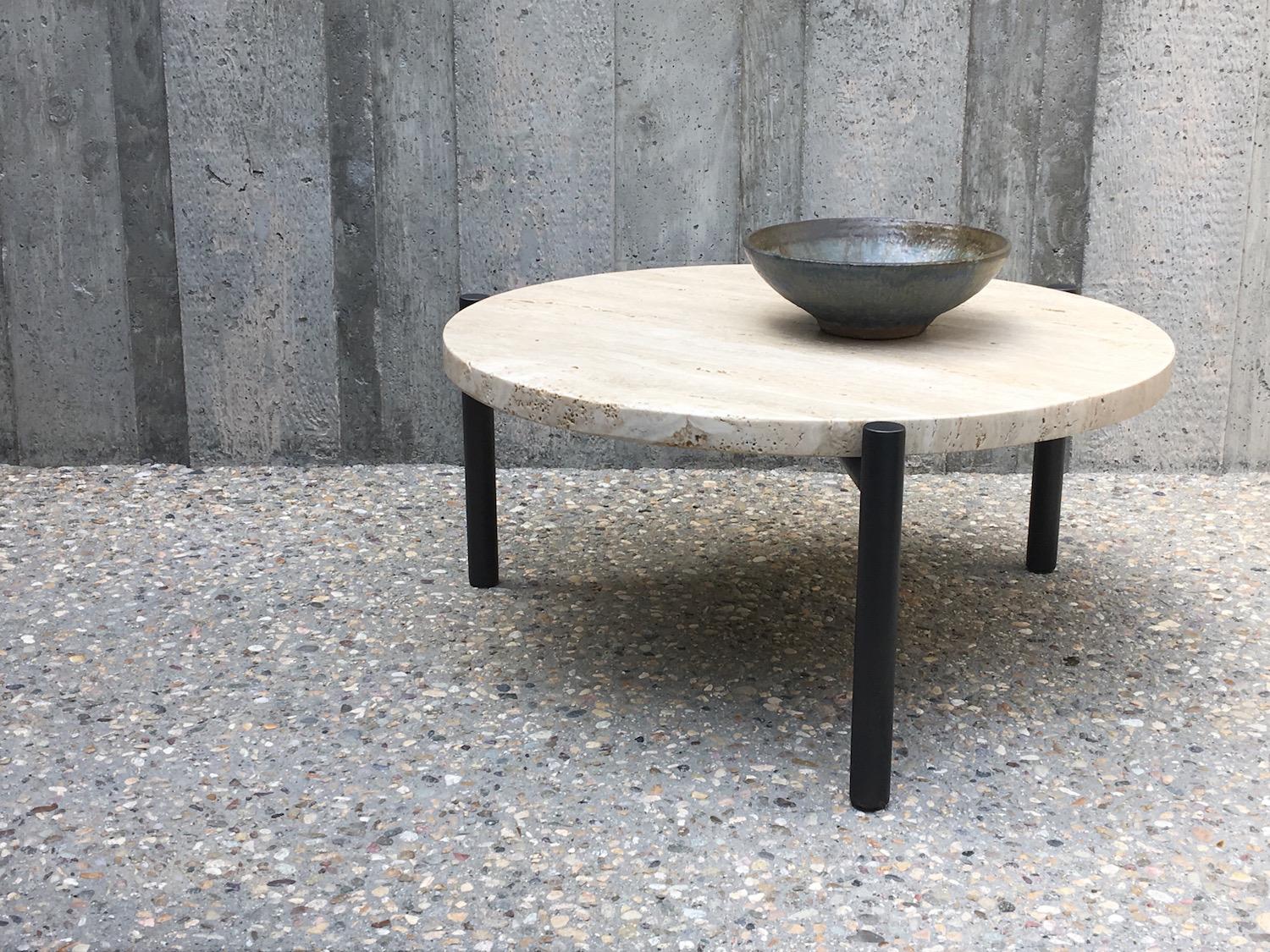 https://a.1stdibscdn.com/tivoli-table-3-legs-oil-rubbed-bronze-plated-stainless-base-travertine-top-39d-for-sale-picture-7/f_57062/f_328372721753998933613/side_table_bronze_master.jpg