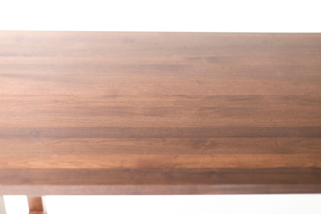 https://a.1stdibscdn.com/simple-modern-dining-table-walnut-for-sale-picture-8/f_9720/1565807140106/simple_modern_dining_table_walnut_08_master.jpg