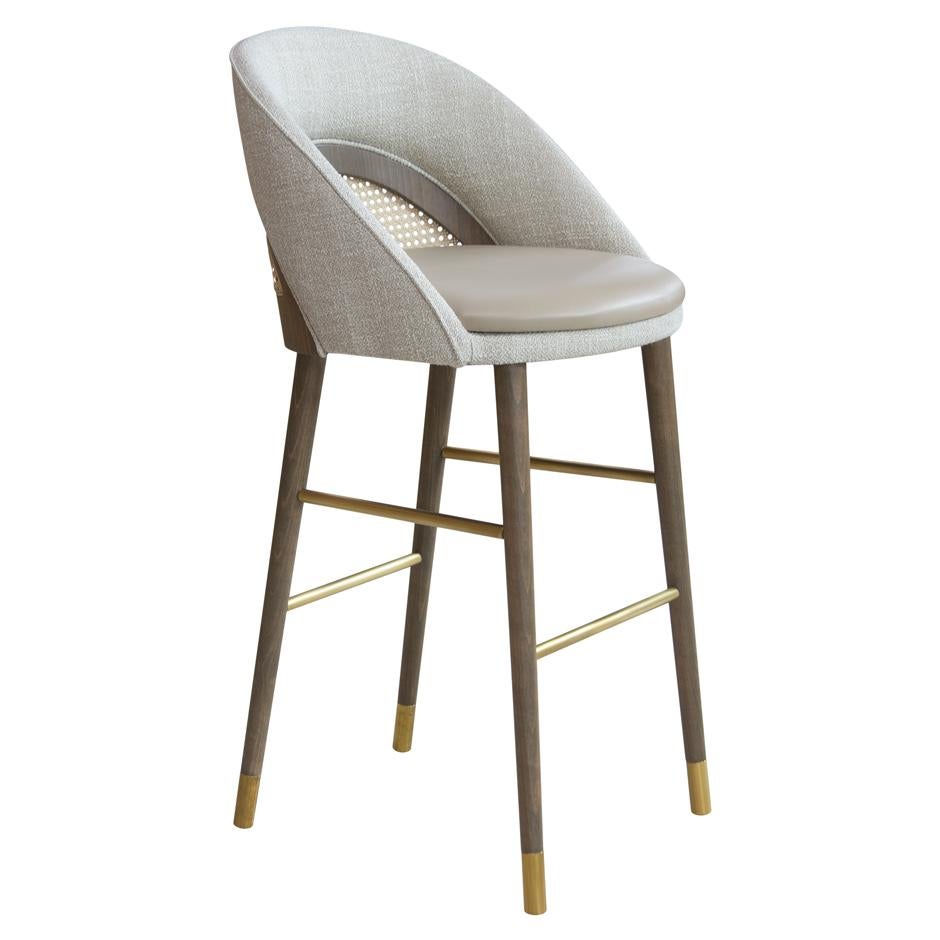 https://a.1stdibscdn.com/midcentury-modern-style-barstool-with-cane-backrest-brass-detailing-for-sale-picture-4/f_27693/f_401755421718341563518/sinatra_beta_cane_3_master.jpg