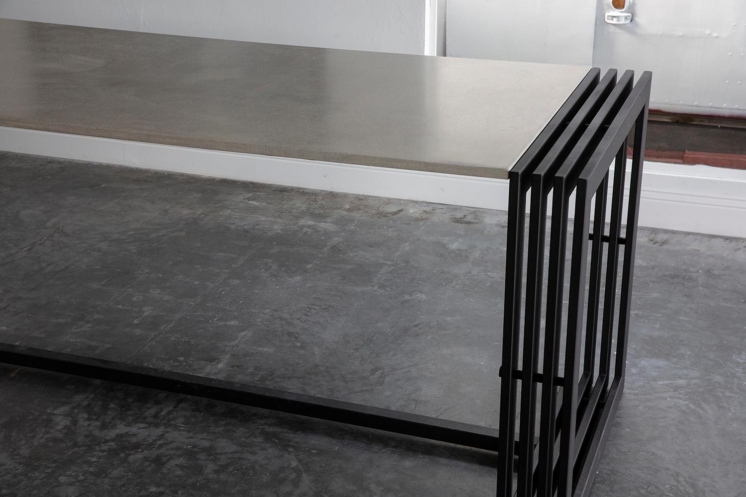 https://a.1stdibscdn.com/james-de-wulf-concrete-workbench-dining-table-for-sale-picture-2/f_12242/f_204357121599070406036/small_work_bench_2_copy_master.jpg