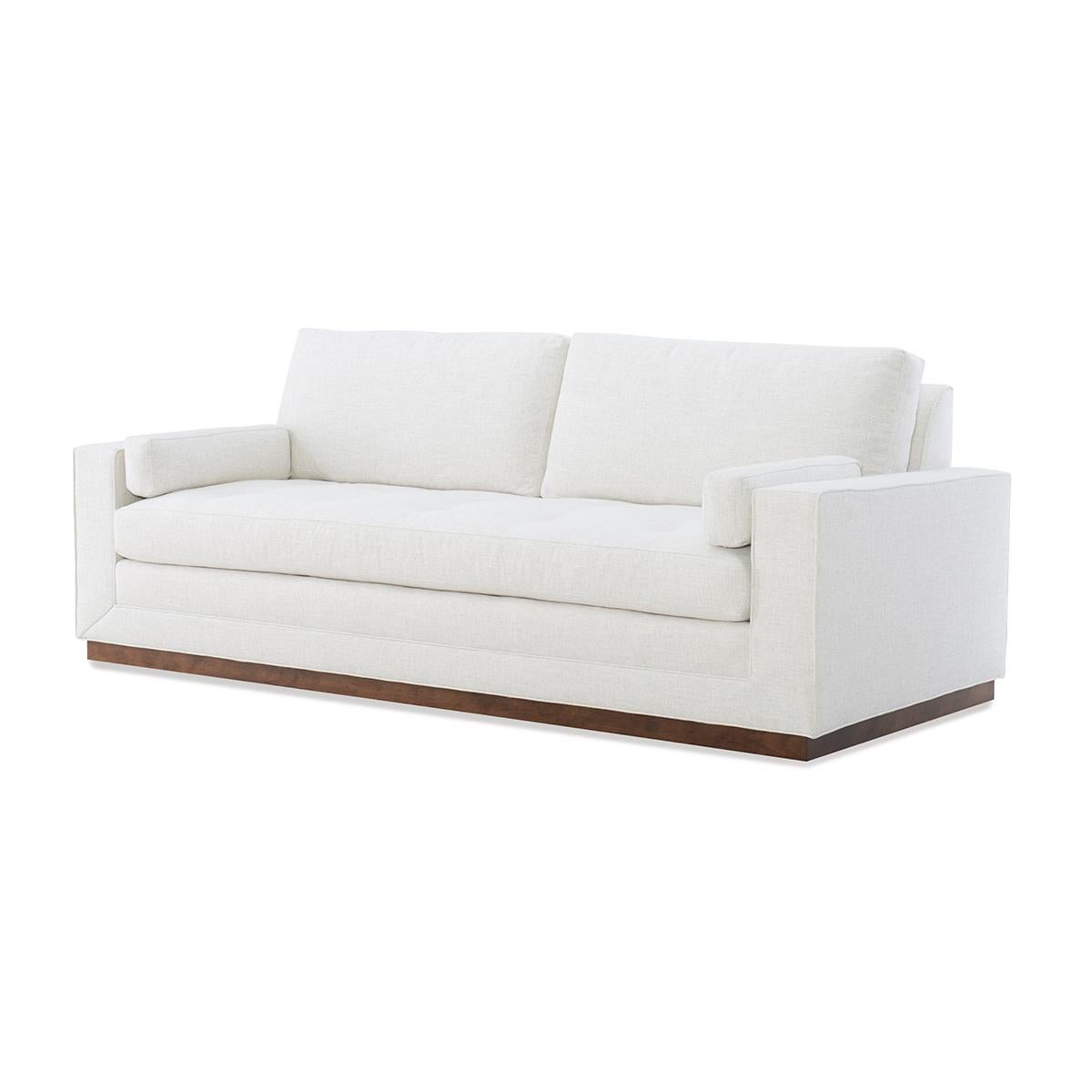 https://a.1stdibscdn.com/custom-art-deco-style-sofa-for-sale-picture-4/f_8038/f_377775021704328542900/sofa3_master.jpg