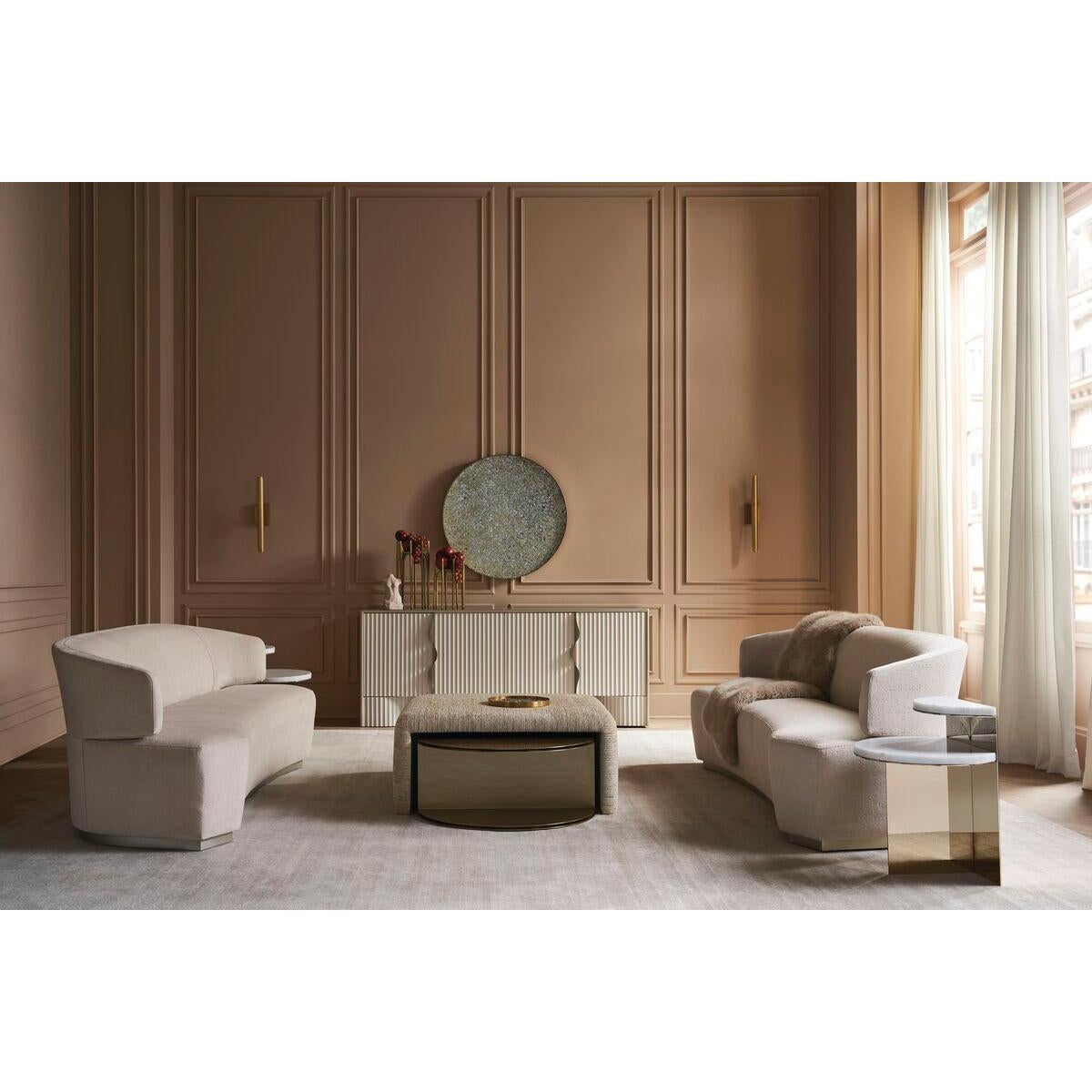 https://a.1stdibscdn.com/shane-modern-sofa-for-sale-picture-6/f_8038/f_381873221706710731521/sofa5_master.jpg