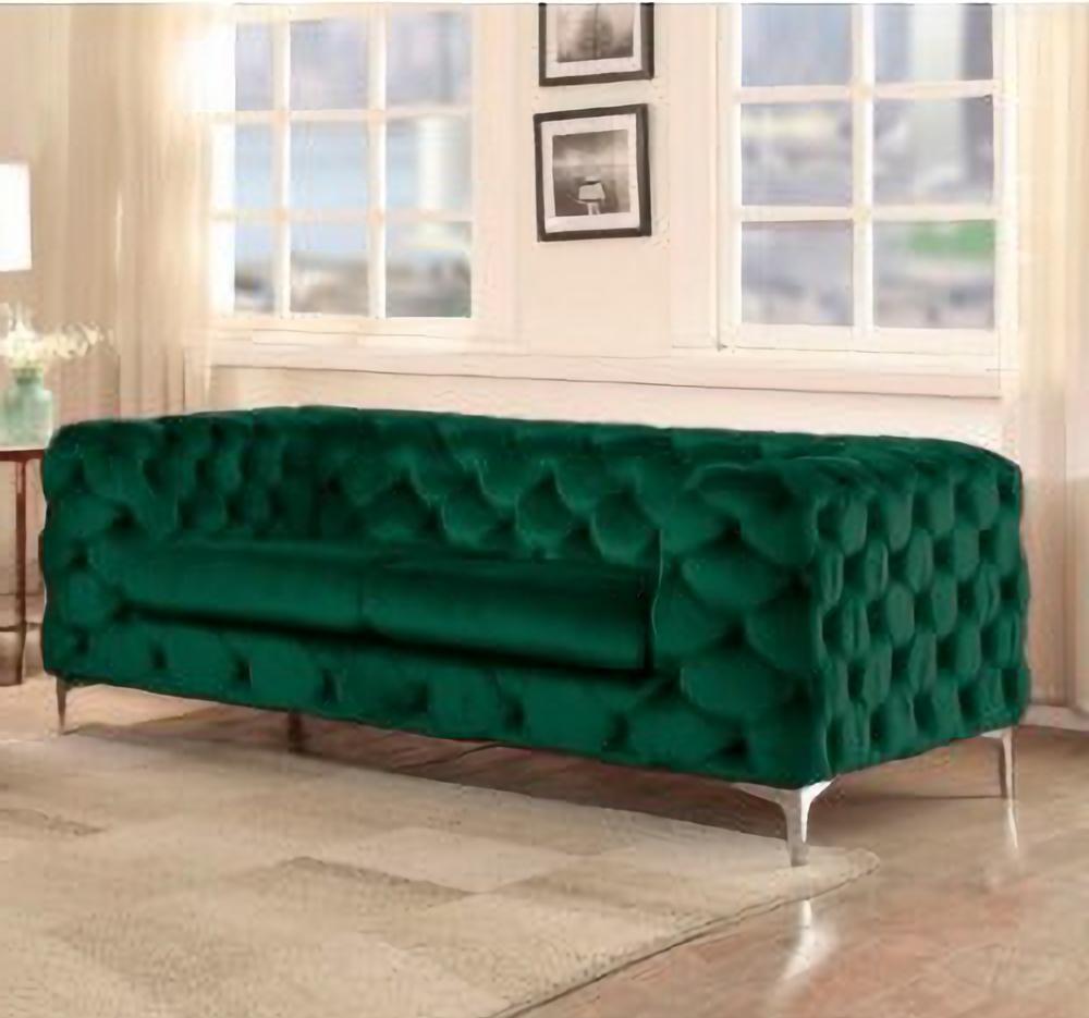 https://a.1stdibscdn.com/chester-2-seater-sofa-green-velvet-new-for-sale-picture-5/f_57792/f_336776621680783090589/sofa_chester_royal_2_plazas_terciopelo_verde_1_master.jpg