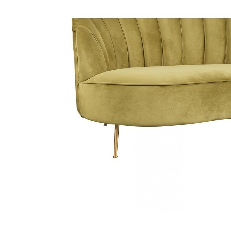 https://a.1stdibscdn.com/new-3-seater-spanish-sofa-green-velvet-for-sale-picture-7/f_57792/f_336776321680782939057/sofa_jasper_3_plazas_terciopelo_verde_6_master.jpg