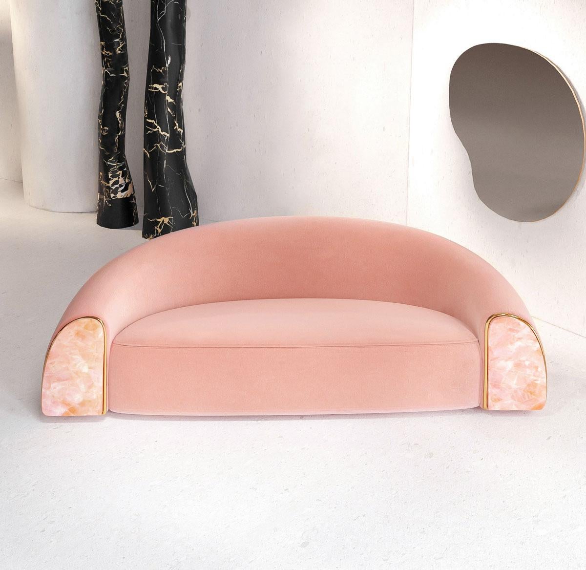 https://a.1stdibscdn.com/sofa-stone-fully-upholstered-by-alter-ego-studio-for-sale-picture-6/f_99422/f_413393621725529305959/sofa_stone444_master.jpg