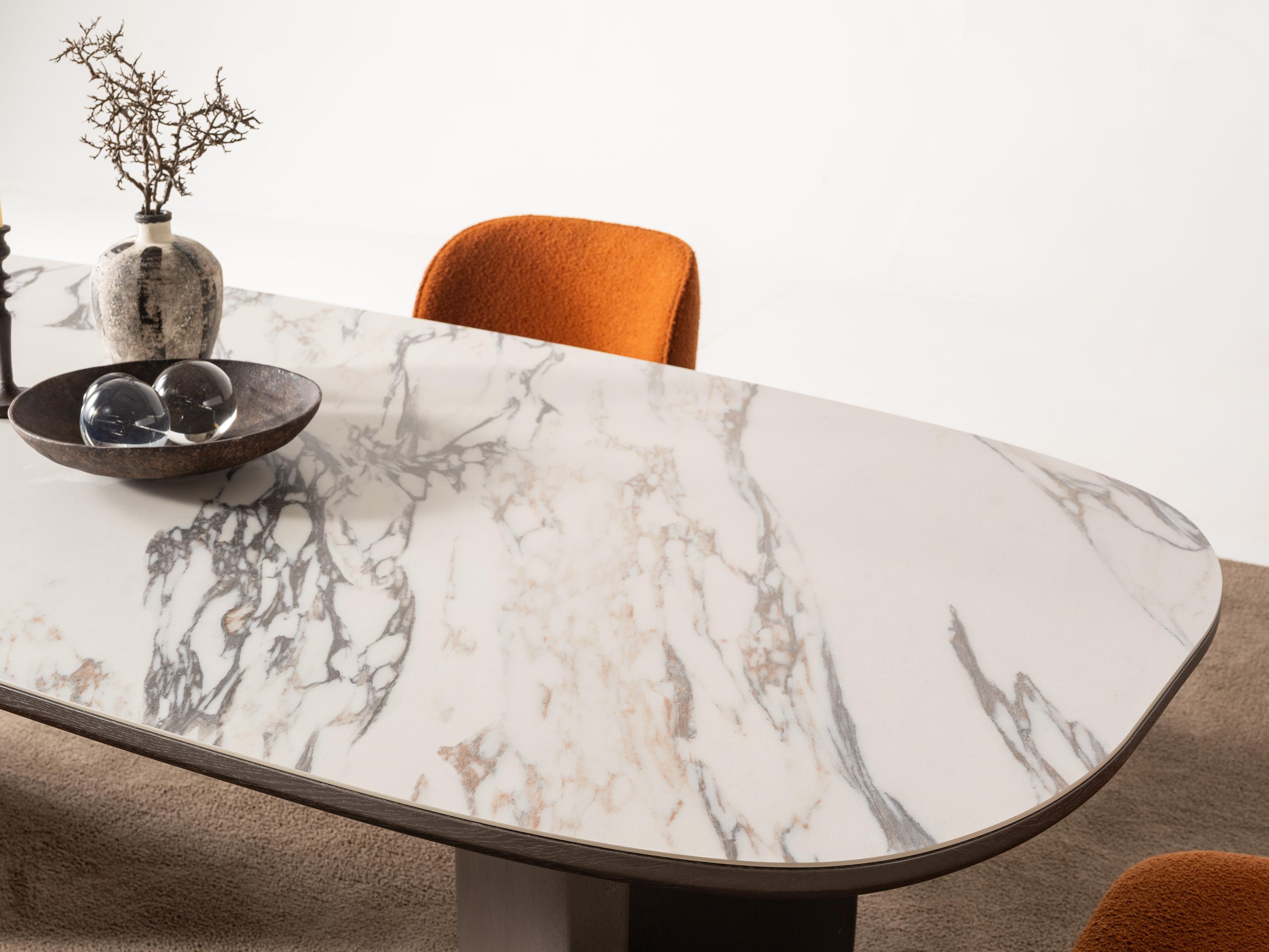 https://a.1stdibscdn.com/dark-oak-dining-table-set-of-6-chairs-calacatta-viola-marble-porcelain-top-for-sale-picture-9/f_98492/f_492362821773580268955/srd_1290_master.jpg
