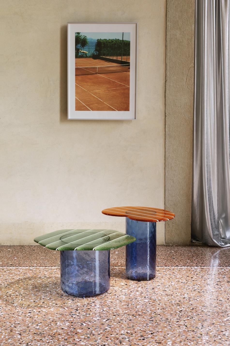 https://a.1stdibscdn.com/striche-murano-glass-coffee-table-by-matteo-zorzenoni-for-sale-picture-6/f_16392/f_474963721762959329722/striche_9349342511061146_1__master.jpg