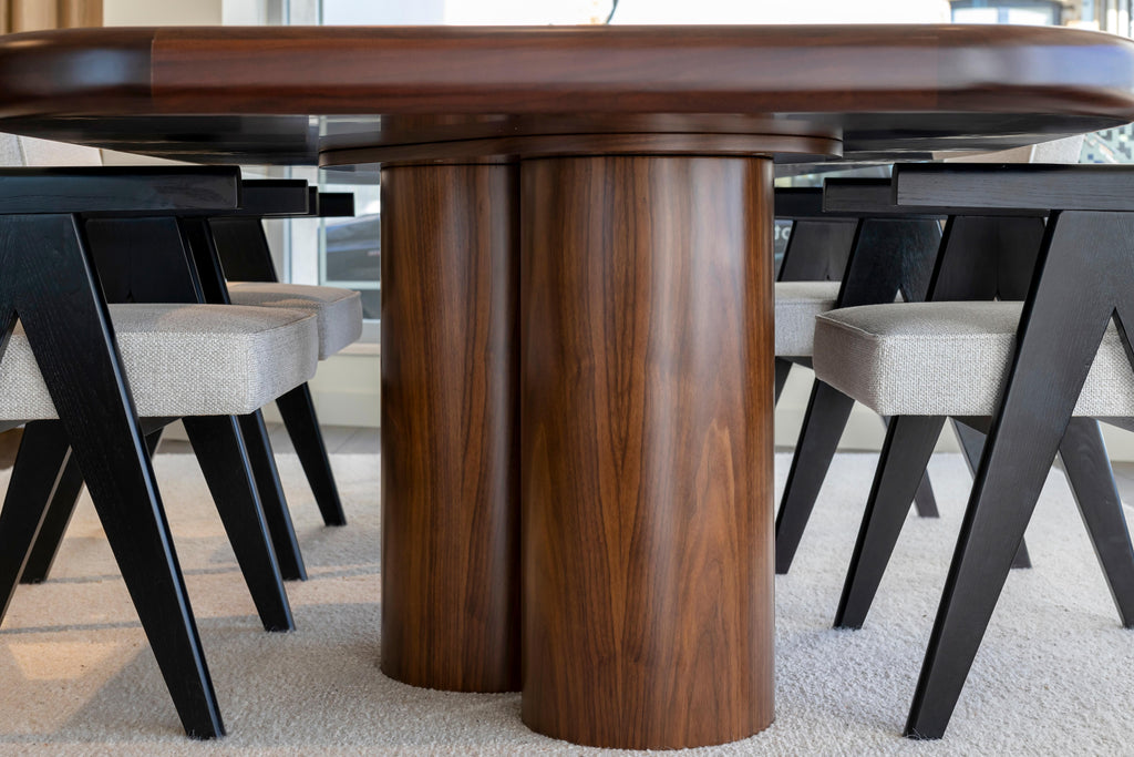 https://a.1stdibscdn.com/organic-modern-natur-dining-table-made-with-walnut-handmade-by-stylish-club-for-sale-picture-5/f_82422/f_335240421680011129690/stylish_club_natur_dining_table_decor_03_master.JPG