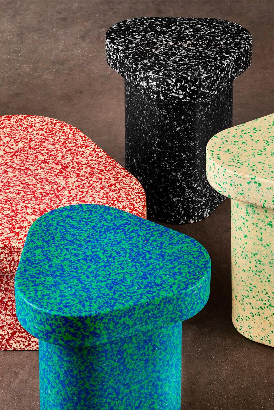 https://a.1stdibscdn.com/miniforms-superpop-coffee-table-in-red-by-paolo-cappello-for-sale-picture-15/f_16392/f_443654621743695738141/superpop_296608230623938_master.jpg