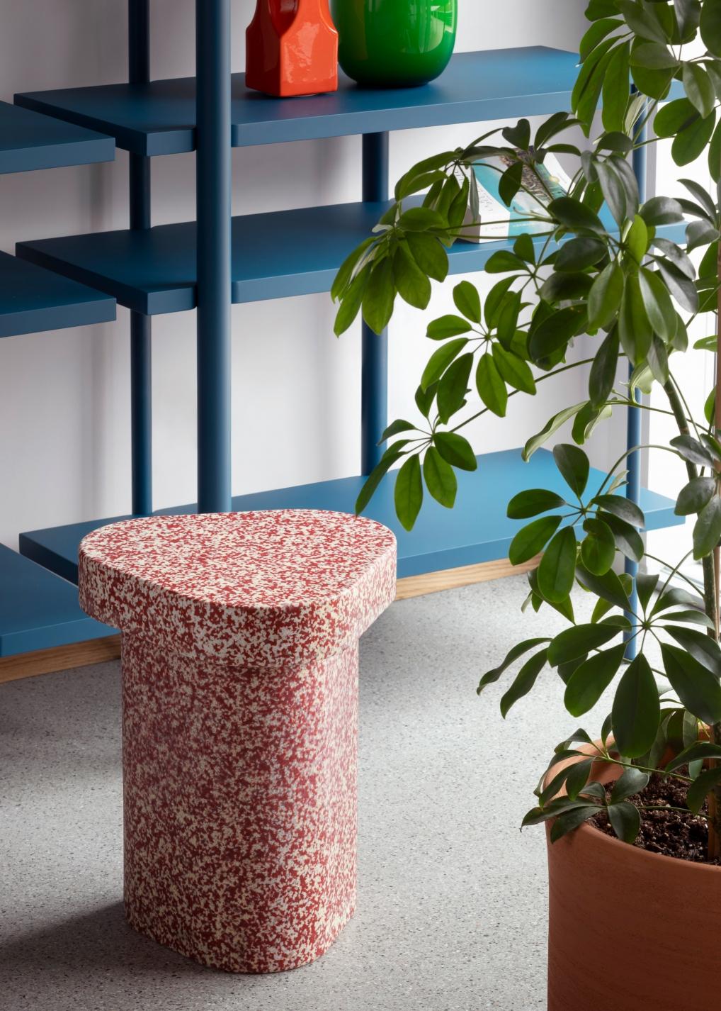 https://a.1stdibscdn.com/miniforms-superpop-coffee-table-in-red-by-paolo-cappello-for-sale-picture-17/f_16392/f_443654621743695739156/superpop_8002122307051020_master.jpg