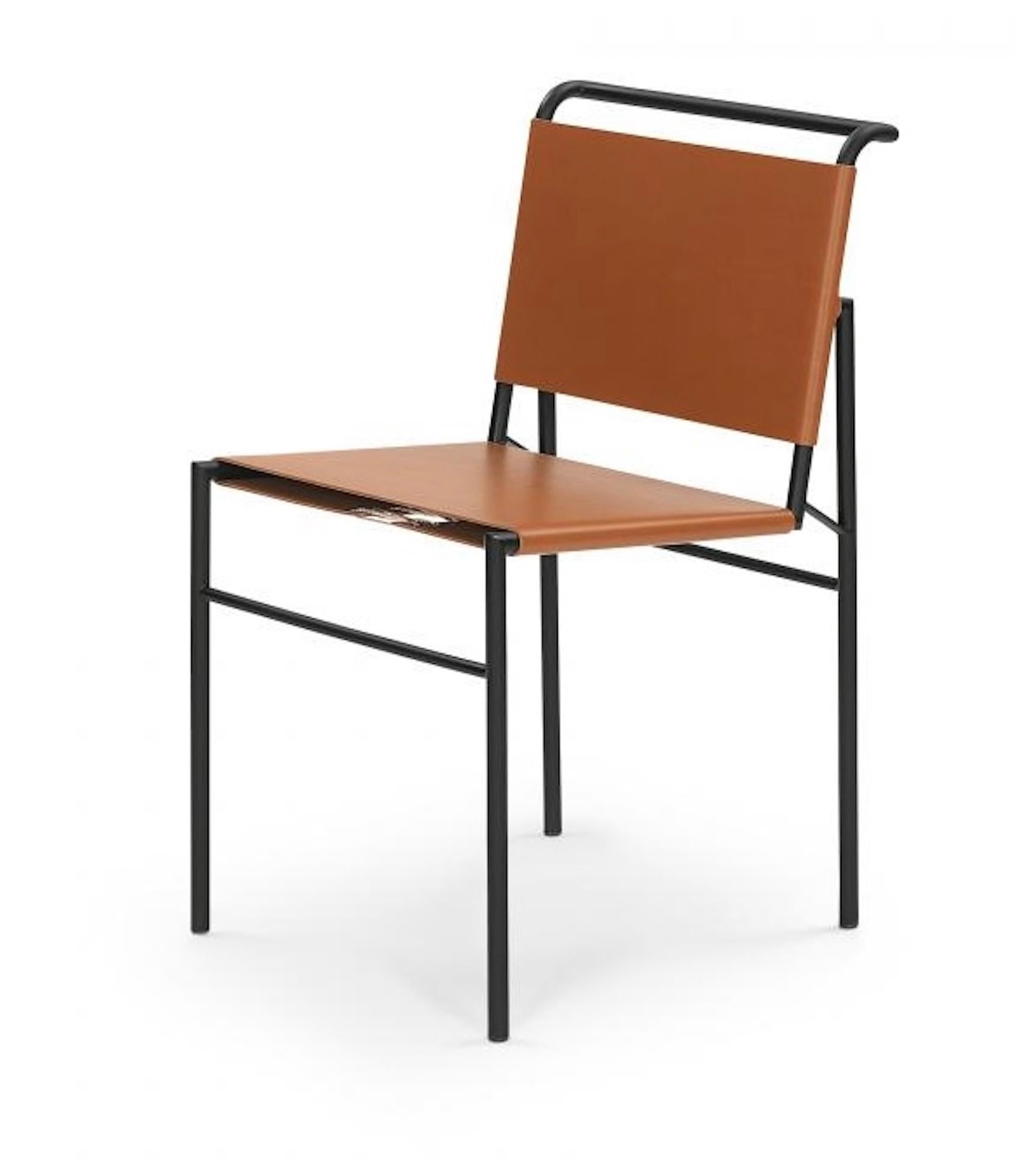 https://a.1stdibscdn.com/chair-in-leather-classicon-roquebrune-chair-design-eileen-gray-for-sale-picture-2/f_105752/f_487268521770653538921/t_master.jpg
