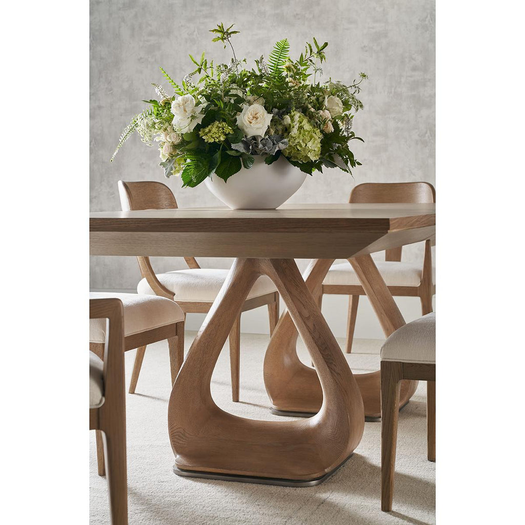 https://a.1stdibscdn.com/organic-modern-oak-extending-dining-table-for-sale-picture-2/f_8038/f_395999421715042223606/table1_master.jpg