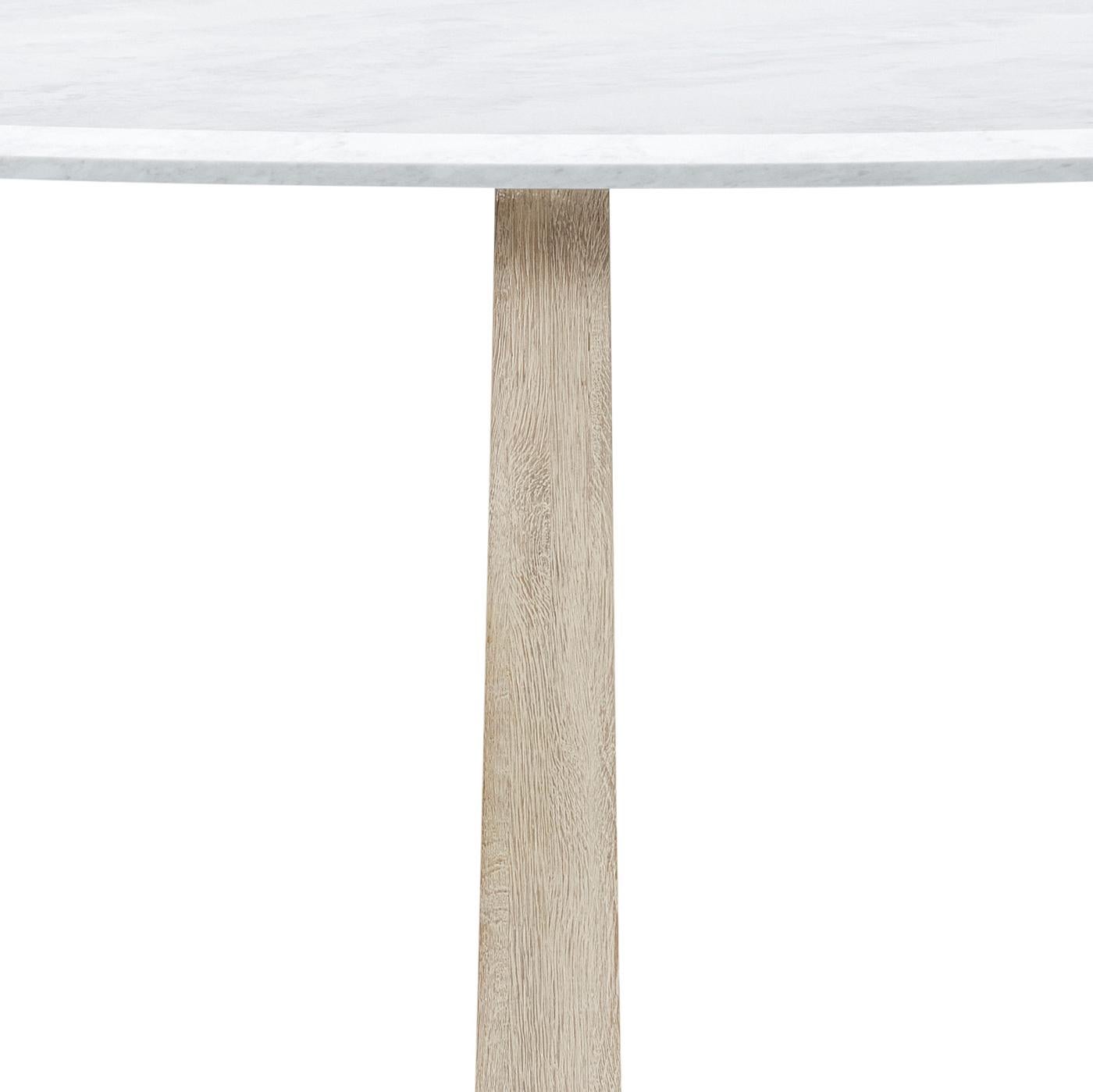 https://a.1stdibscdn.com/light-oak-and-quartz-round-dining-table-for-sale-picture-4/f_8038/f_352910721738247951297/table2_master.jpg