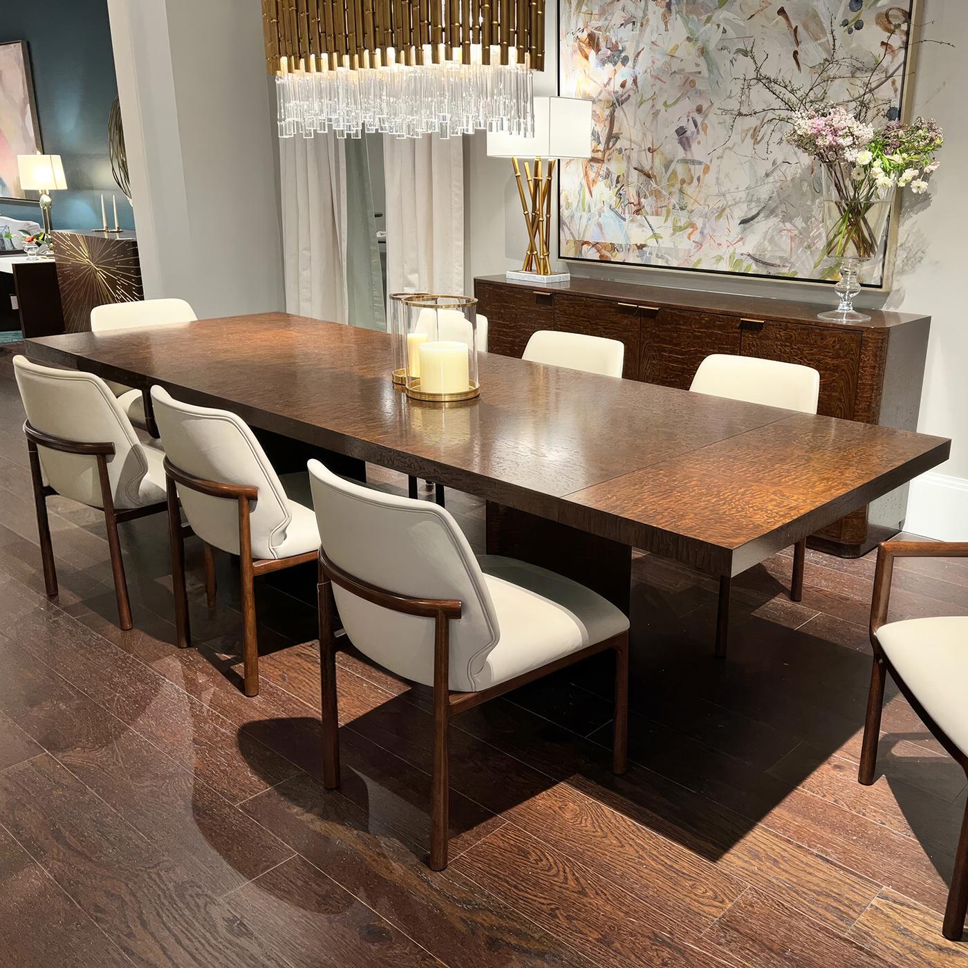 https://a.1stdibscdn.com/mid-century-burl-extending-dining-table-for-sale-picture-7/f_8038/f_406940221737131846384/table2_master.jpg