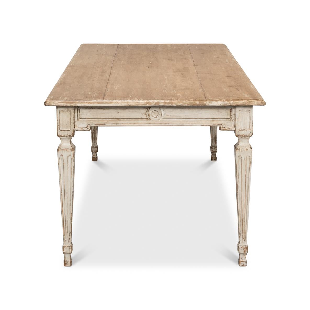 https://a.1stdibscdn.com/gray-french-provincial-dining-room-table-for-sale-picture-3/f_8038/f_436699321739814928471/table3_master.jpg