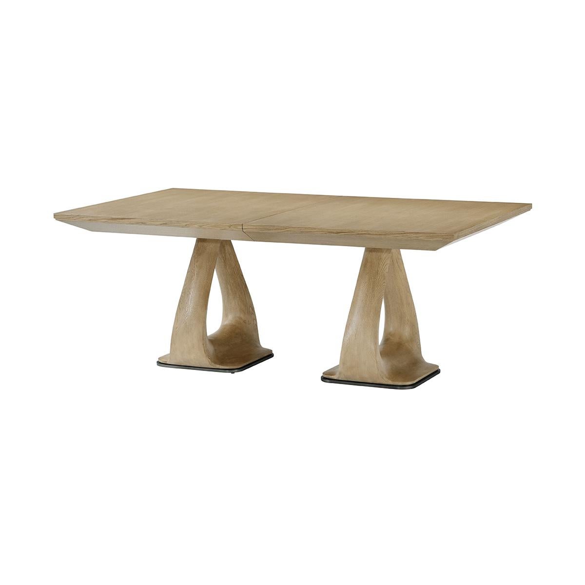https://a.1stdibscdn.com/organic-modern-oak-extending-dining-table-for-sale-picture-3/f_8038/f_395999421715042223408/table3_master.jpg