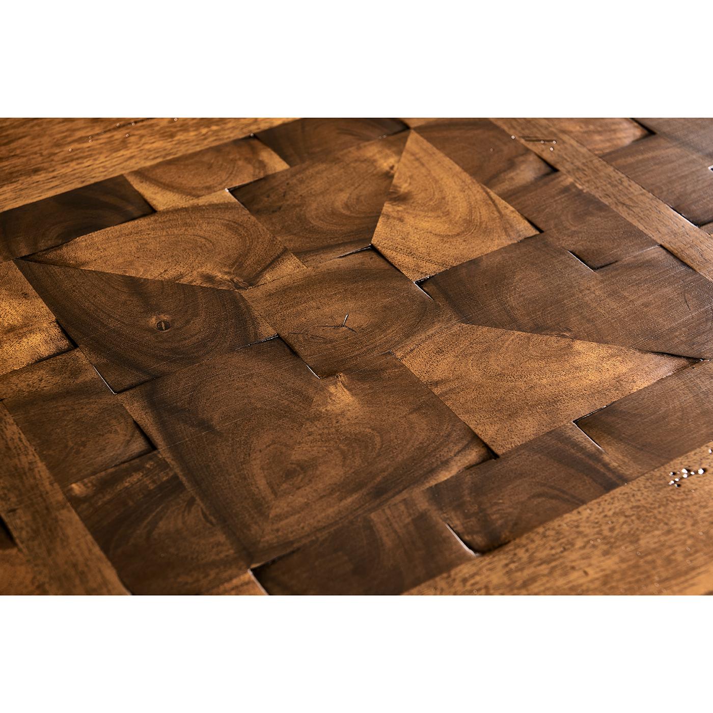 https://a.1stdibscdn.com/jacobean-walnut-rectangular-coffee-table-for-sale-picture-5/f_8038/f_434240221738349047963/table4_master.jpg