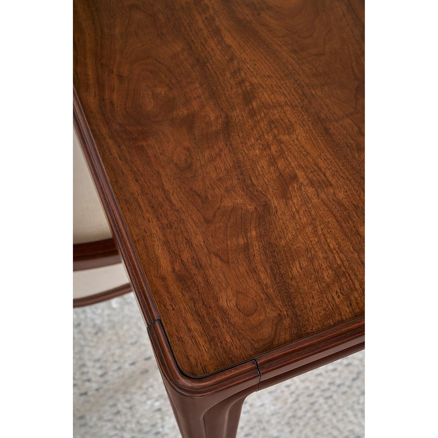 https://a.1stdibscdn.com/walnut-art-deco-extension-dining-table-for-sale-picture-8/f_8038/f_437372221740091245457/table6_master.jpg