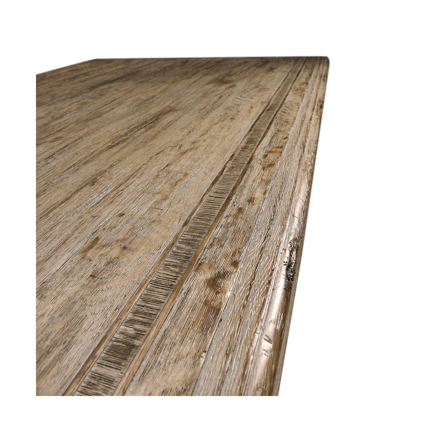 https://a.1stdibscdn.com/rustic-european-trestle-dining-table-for-sale-picture-7/f_8038/f_480697721766262826710/table_5_master.jpg