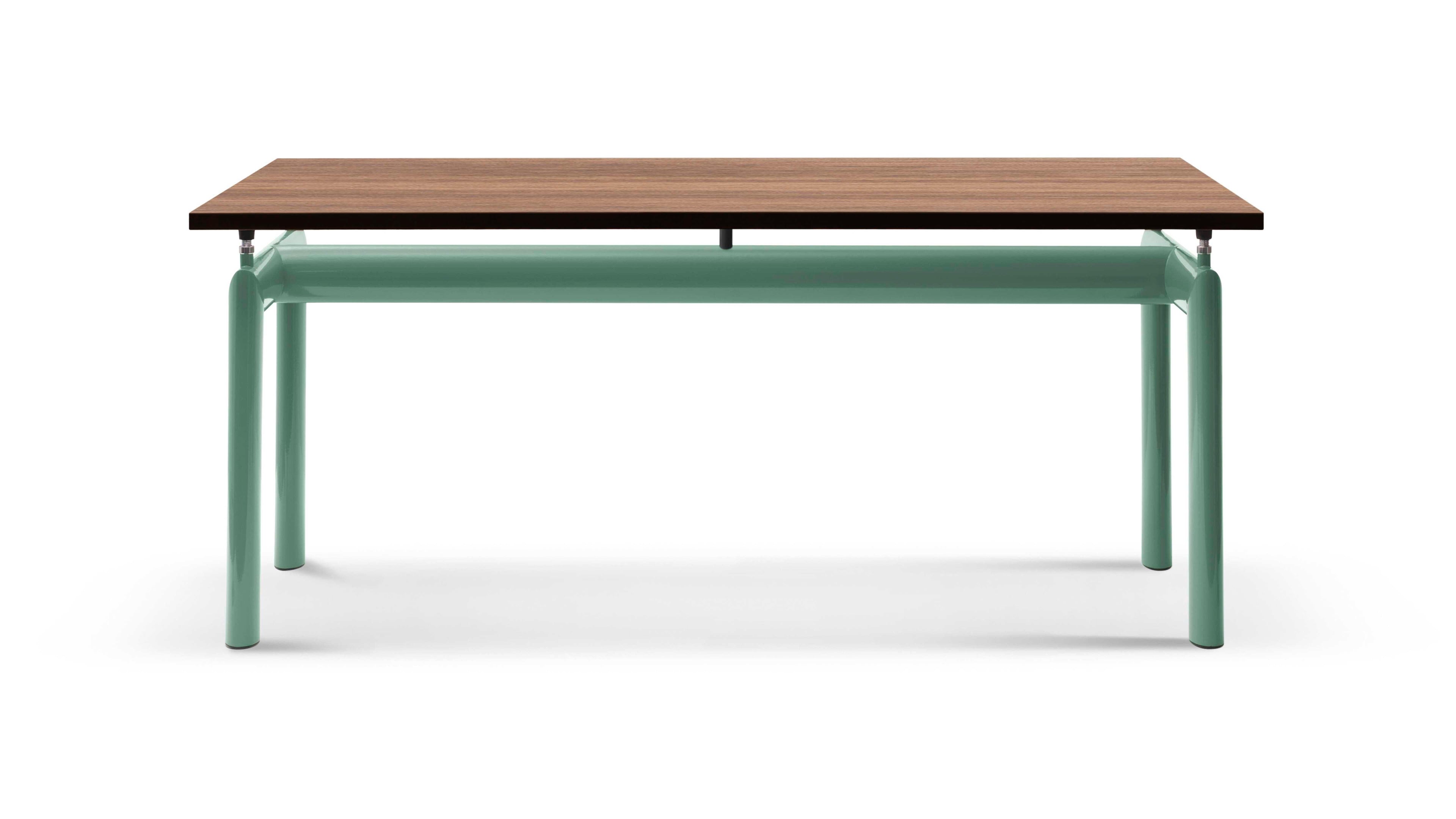 https://a.1stdibscdn.com/cassina-6-table-tube-davion-le-corbusier-pierre-jeanneret-charlotte-perriand-for-sale-picture-2/f_15912/f_370837421699974153620/tabletubedavion1_master.jpeg