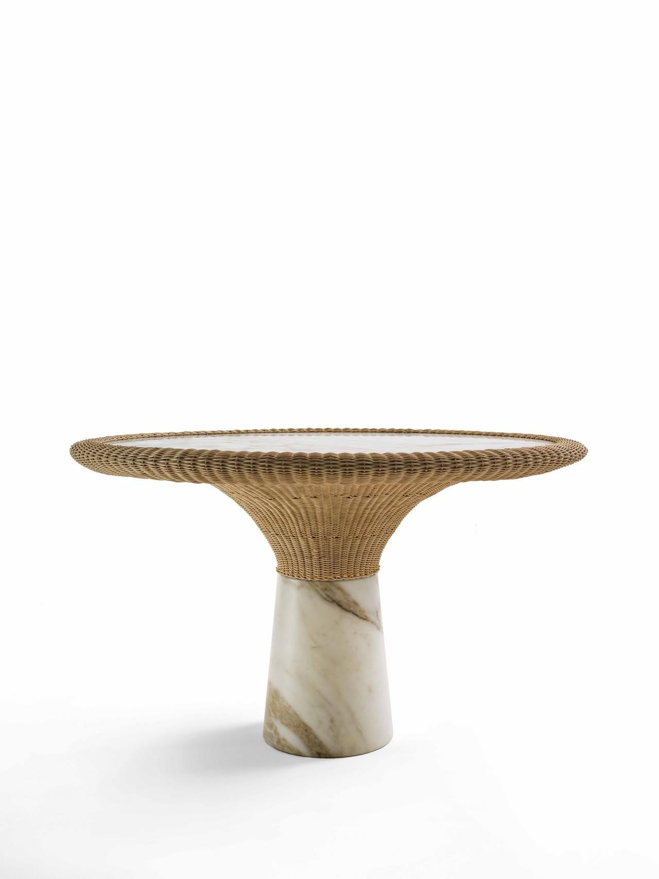 https://a.1stdibscdn.com/marble-amazonas-dining-table-giorgio-bonaguro-for-sale-picture-3/f_12192/f_325858621675458421348/tavolo_morfosi_12_master.jpg
