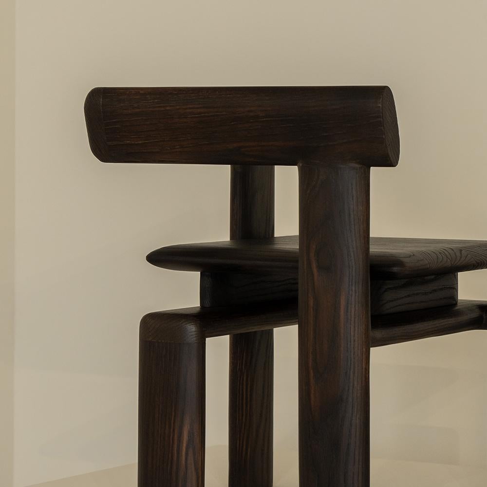https://a.1stdibscdn.com/contemporary-nelligan-chair-for-sale-picture-2/f_57542/f_397734521715970946469/textura_master.jpg