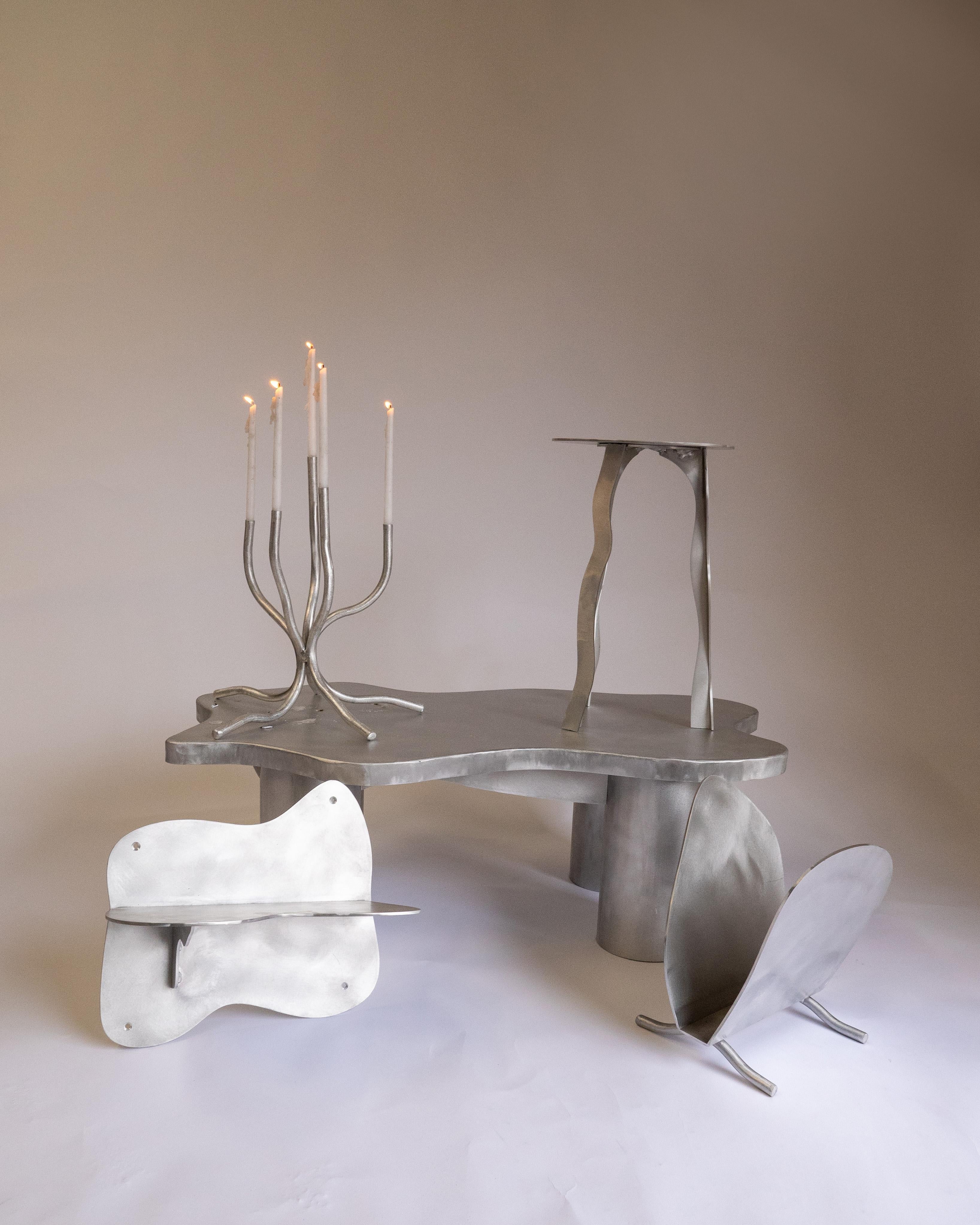 https://a.1stdibscdn.com/coffee-table-by-joseph-ellwood-for-six-dots-design-for-sale-picture-4/f_80022/f_390270621711550066419/titkle_image_2_master.jpg