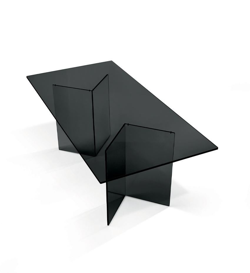 https://a.1stdibscdn.com/bacco-glass-dining-table-designed-by-m-u-made-in-italy-for-sale-picture-5/f_49571/f_374589821701995517891/tonelli_design_tavoli_alti_bacco_master.jpg