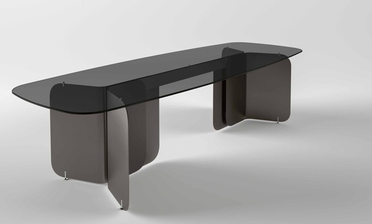 https://a.1stdibscdn.com/pleat-metal-and-glass-dining-table-designed-by-massimo-castagna-made-in-italy-for-sale-picture-2/f_49571/f_394378721714082113957/tonelli_design_tavolo_alto_pleat_1_master.jpg