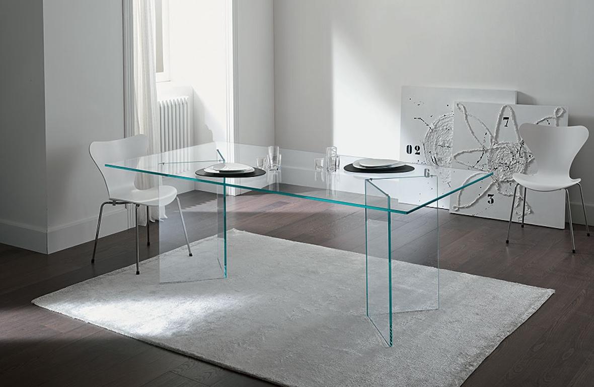 https://a.1stdibscdn.com/bacco-glass-dining-table-designed-by-m-u-made-in-italy-for-sale-picture-2/f_49571/f_374589821701995540097/tonelli_tavoli_alti_bacco_1_master.jpg