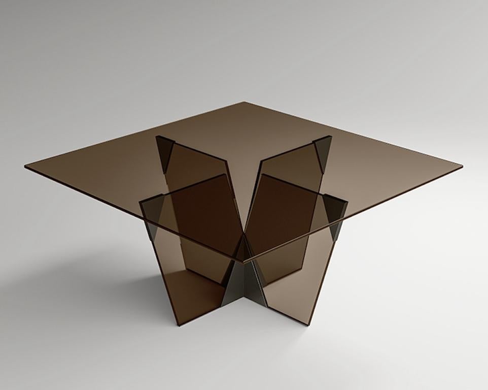https://a.1stdibscdn.com/crossover-glass-dining-table-designed-by-massimo-castagna-made-in-italy-for-sale-picture-3/f_49571/f_364483321696373177127/tonelli_tavoli_alti_crossover_3_1_master.jpg